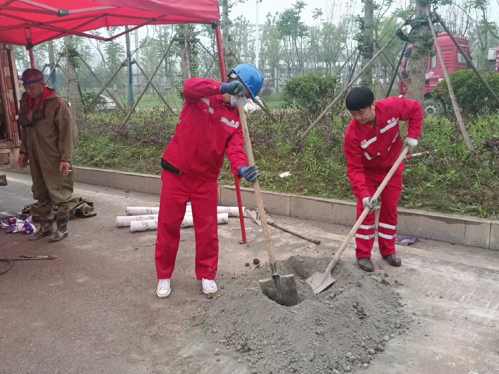 黄流镇管道疏通哪家好】及时进行市政管道清淤